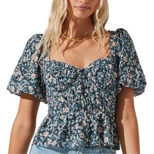 Clairemont Floral top